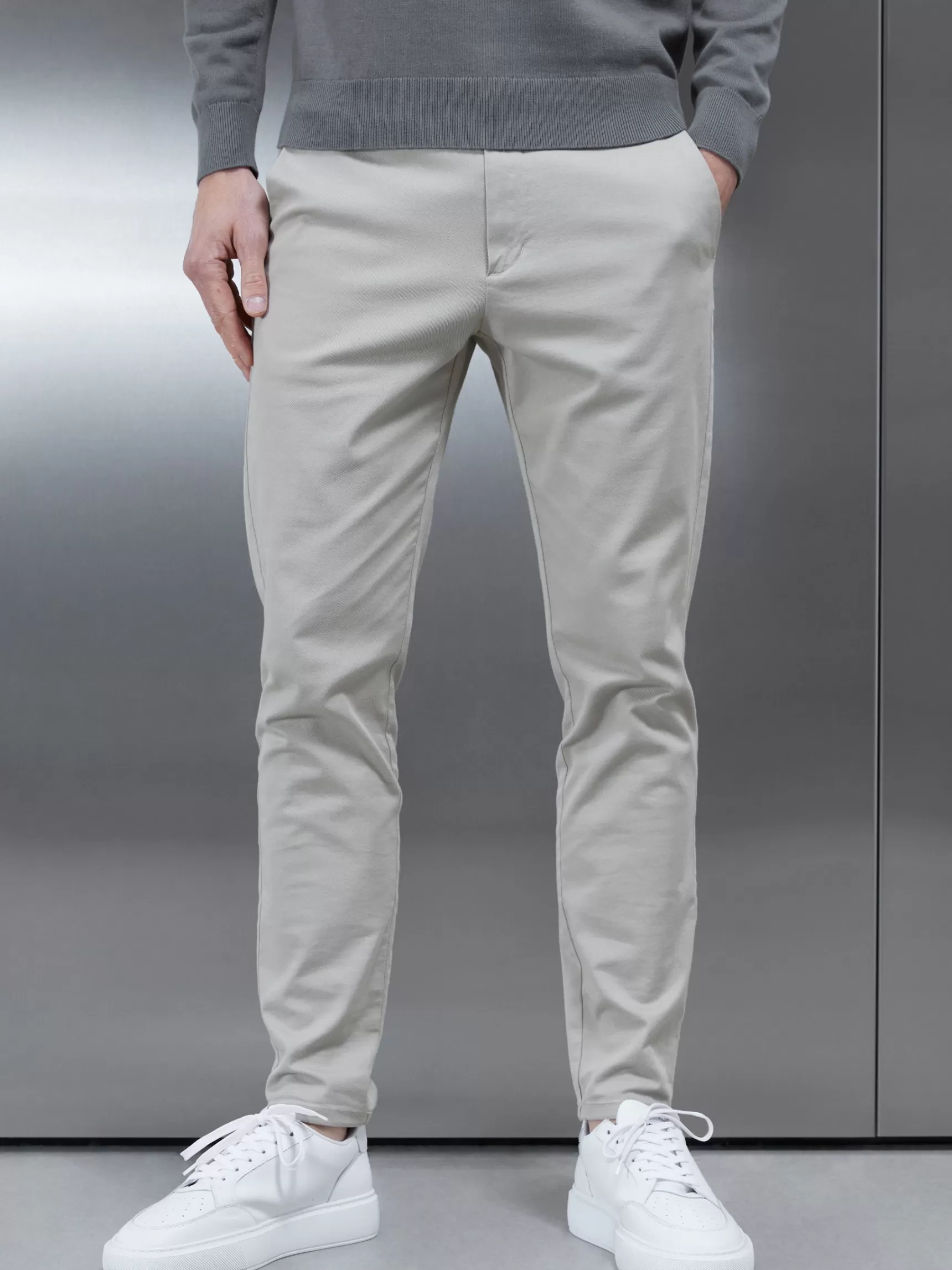 Outlet ARNE Chino Trouser - Stone