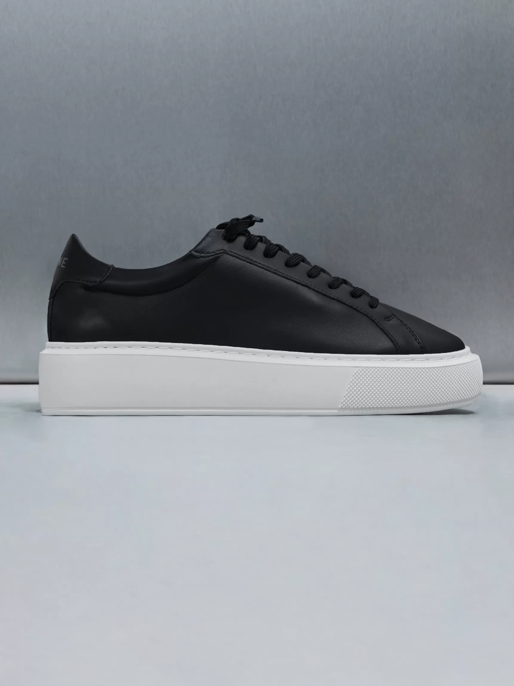 Flash Sale ARNE Essential Leather Trainer - Black