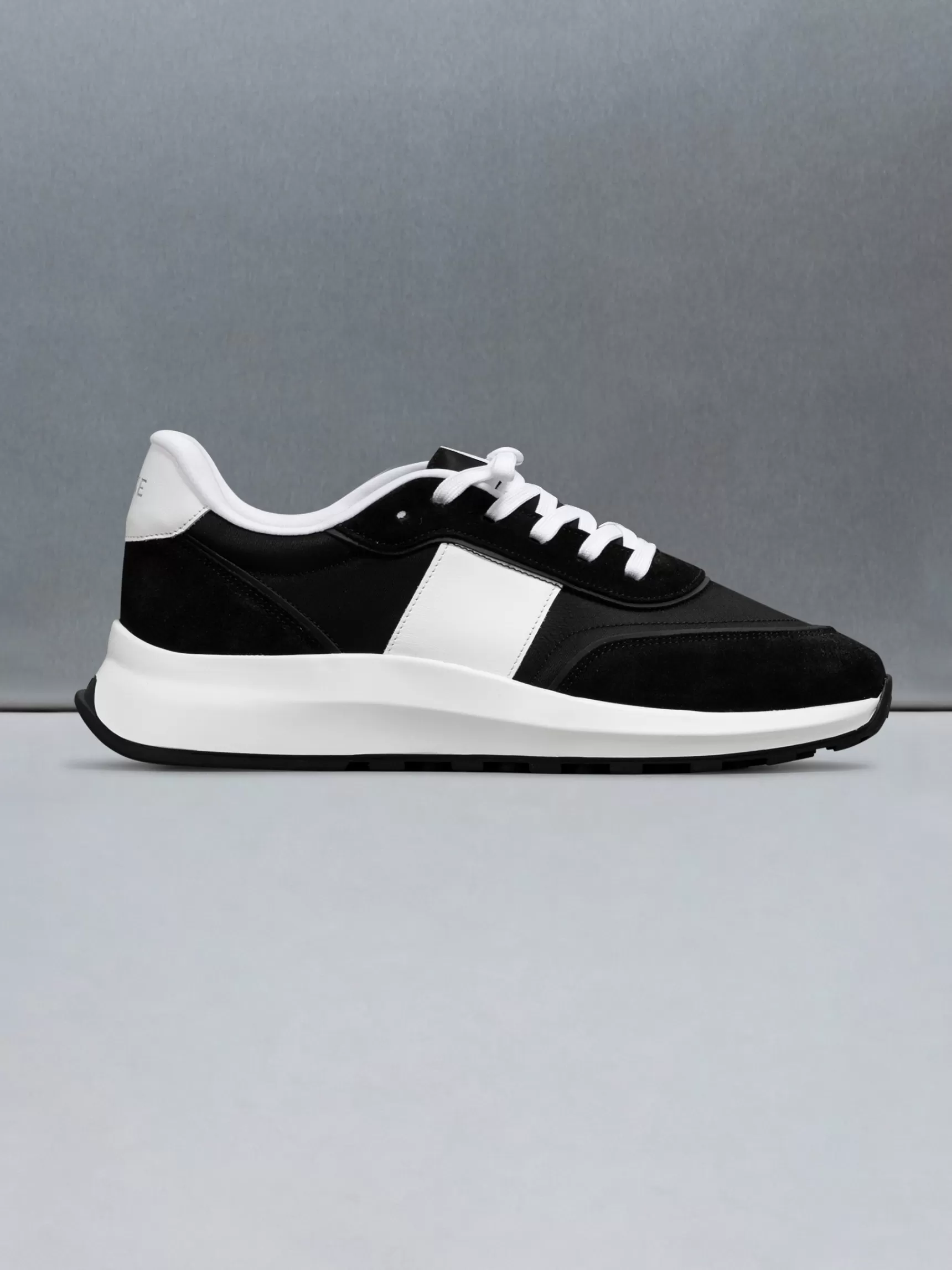 Flash Sale ARNE Low Runner 2.0 - Black White BlackWhite