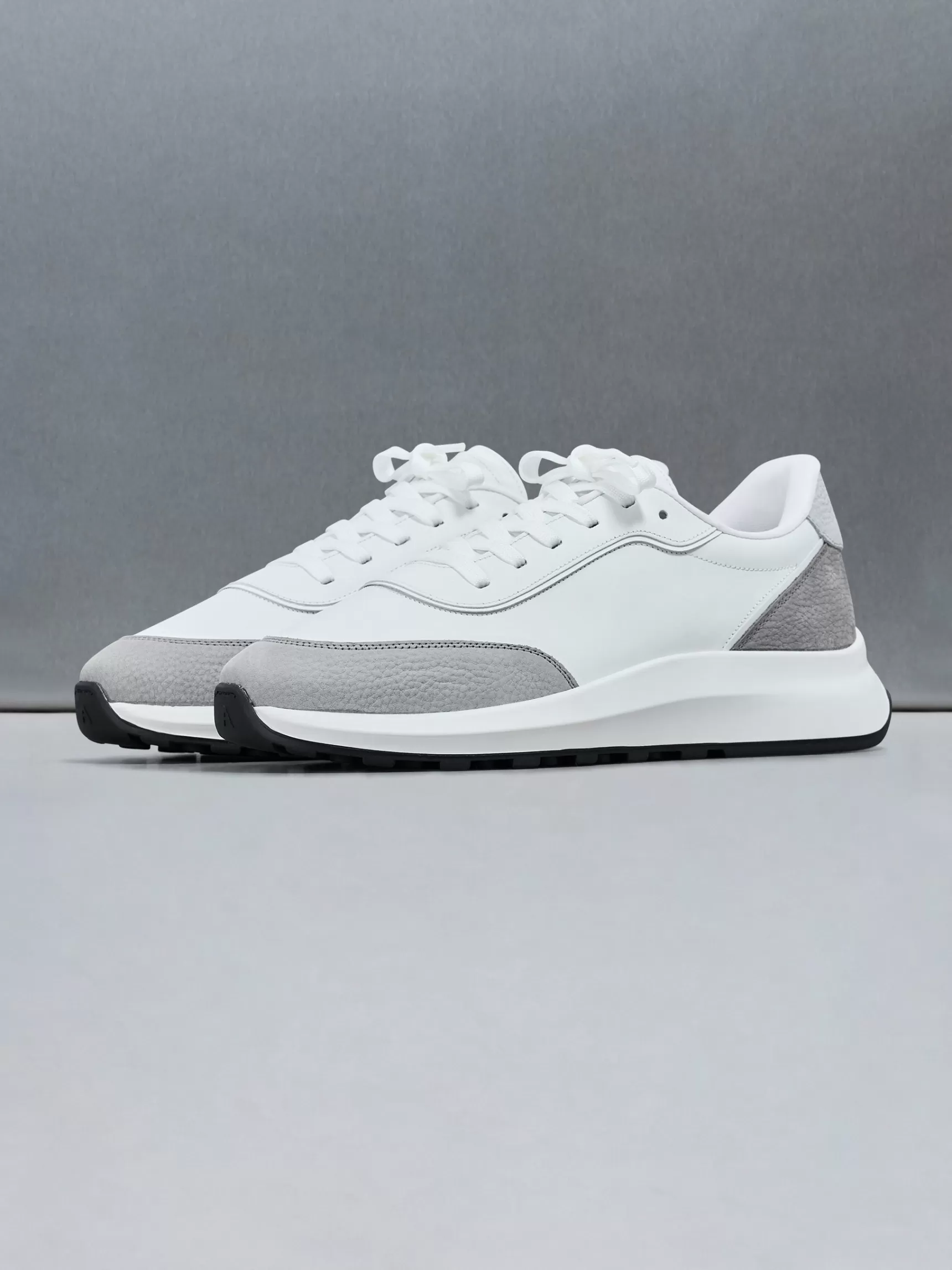 Shop ARNE Low Runner - White Slate Grey WhiteSlateGrey