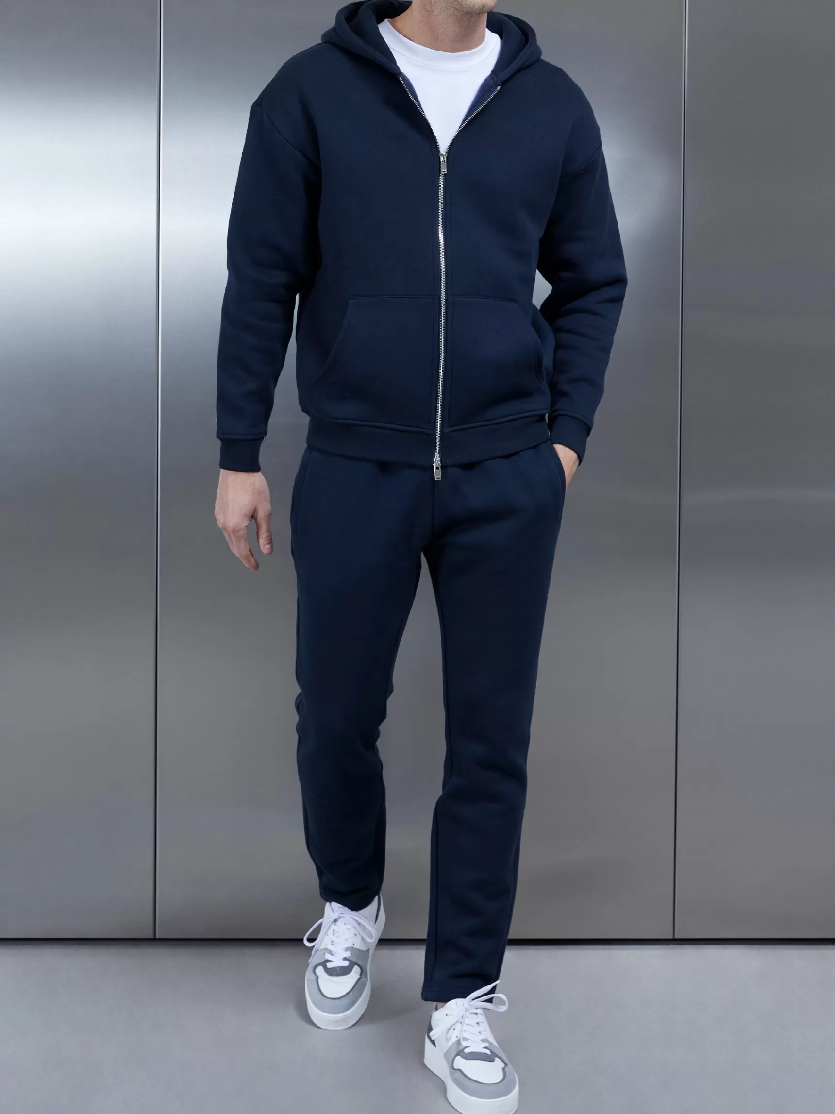 Sale ARNE Relaxed Fit Tapered Leg Jogger - Navy