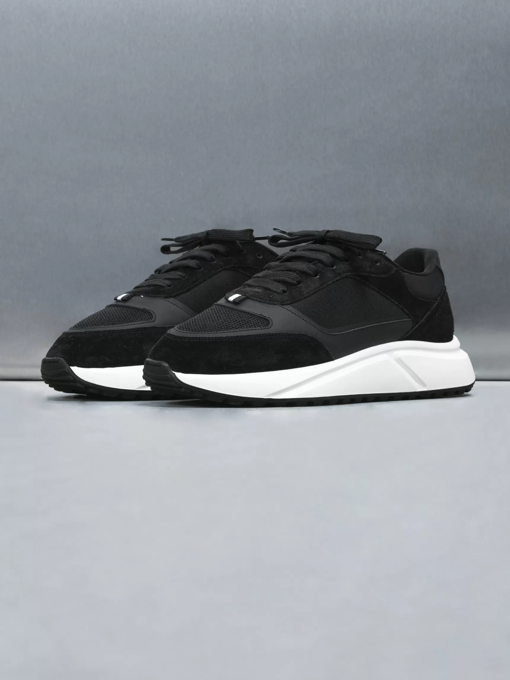 Fashion ARNE Technical Runner - Black