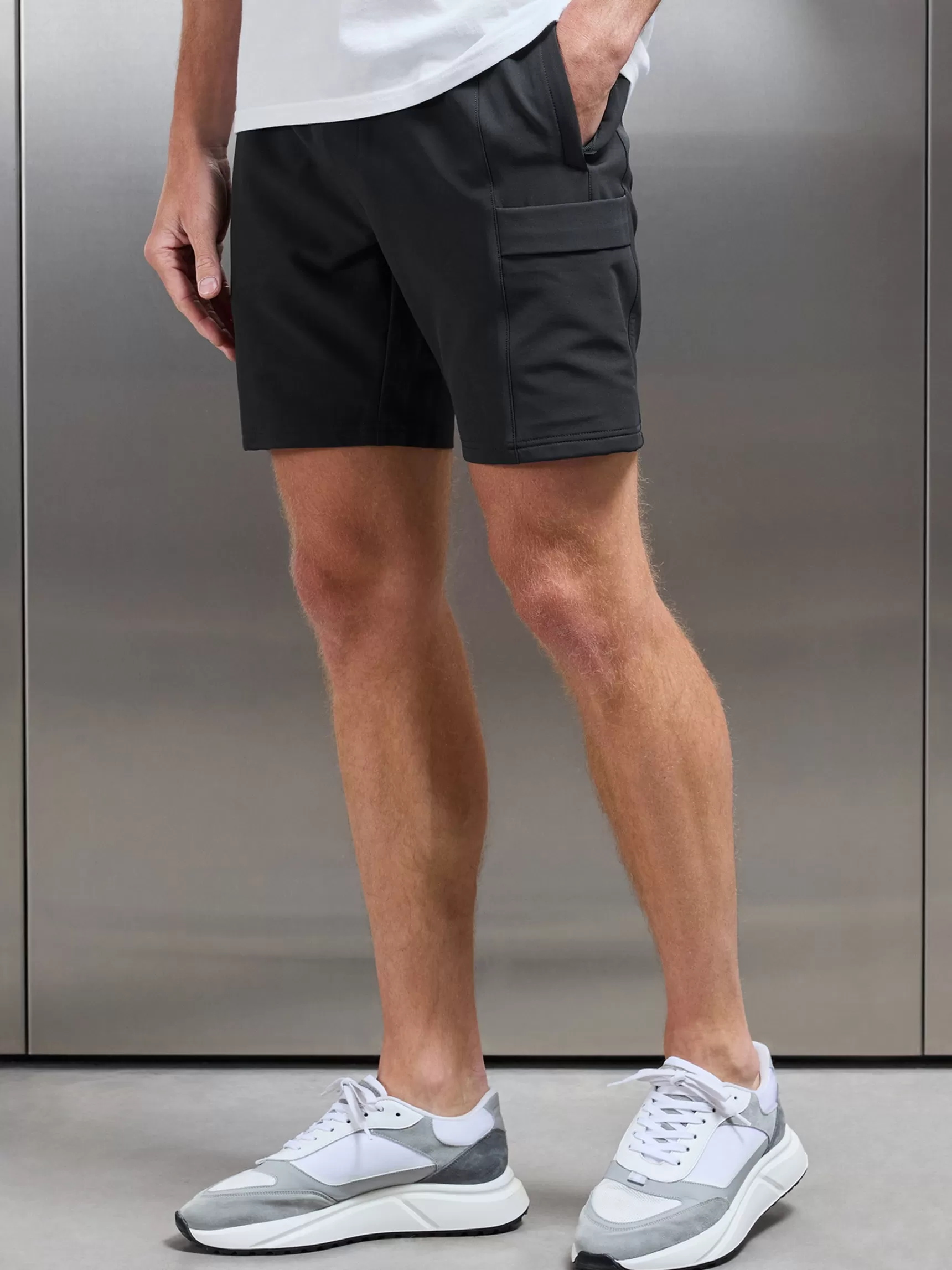 Store ARNE Technical Tailored Cargo Short - Grey