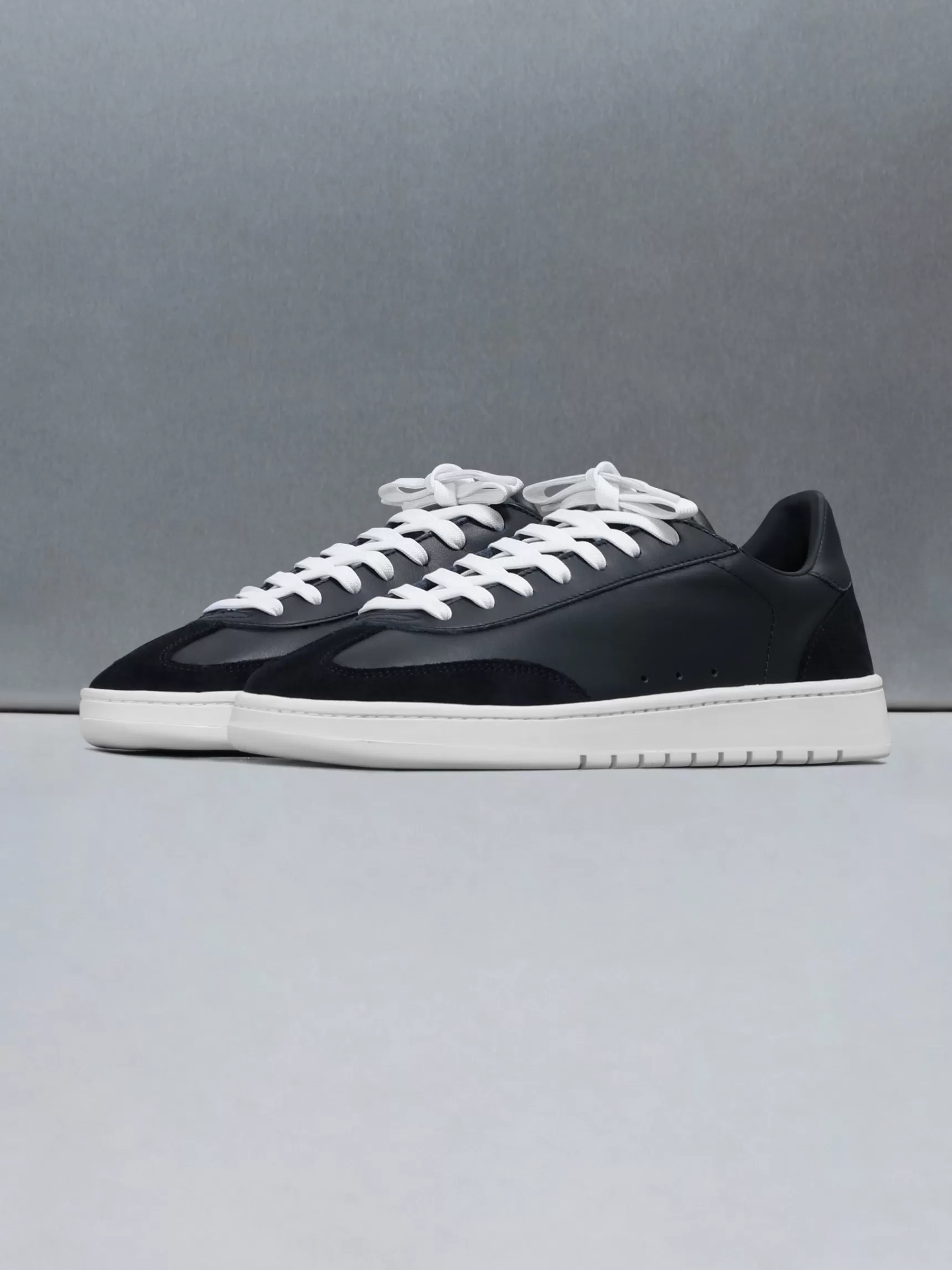 Online ARNE Tennis Trainer - Navy