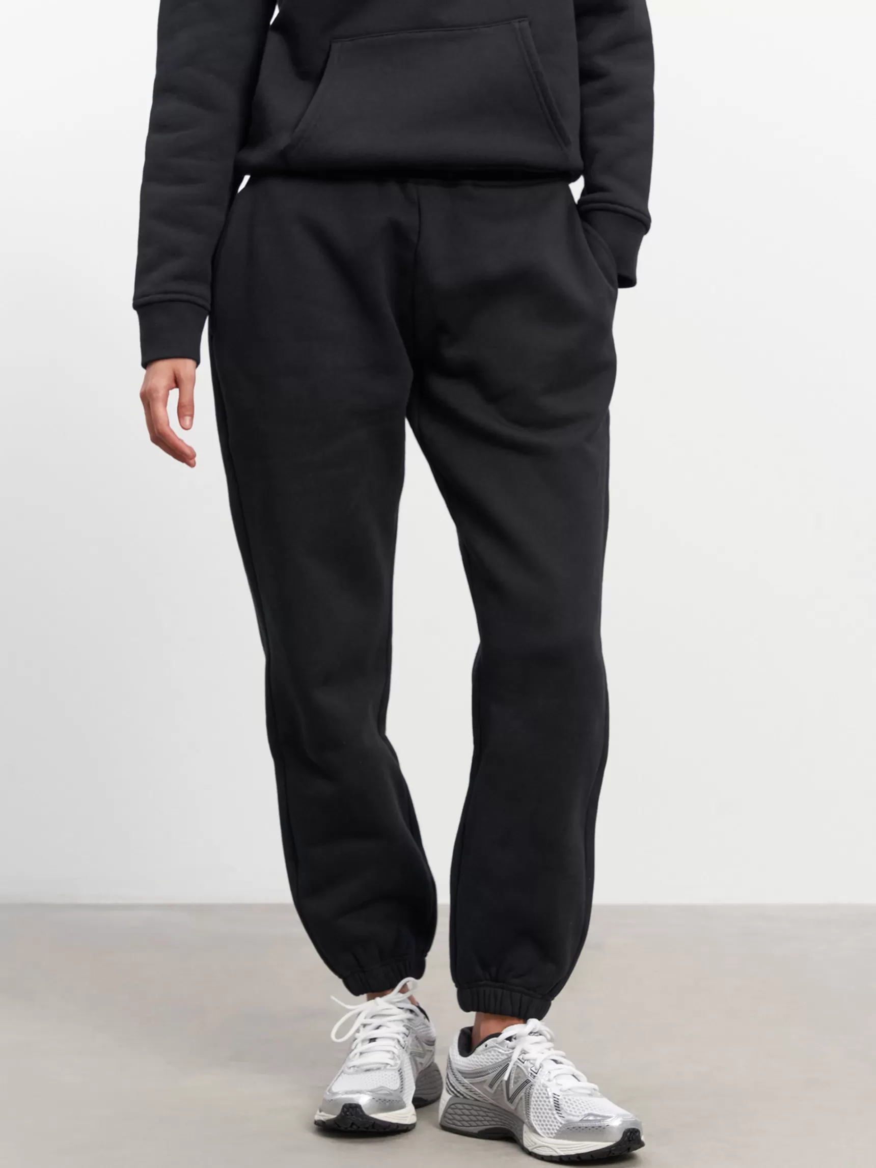 Best ARNE Womens Relaxed Cuffed Jogger - Black