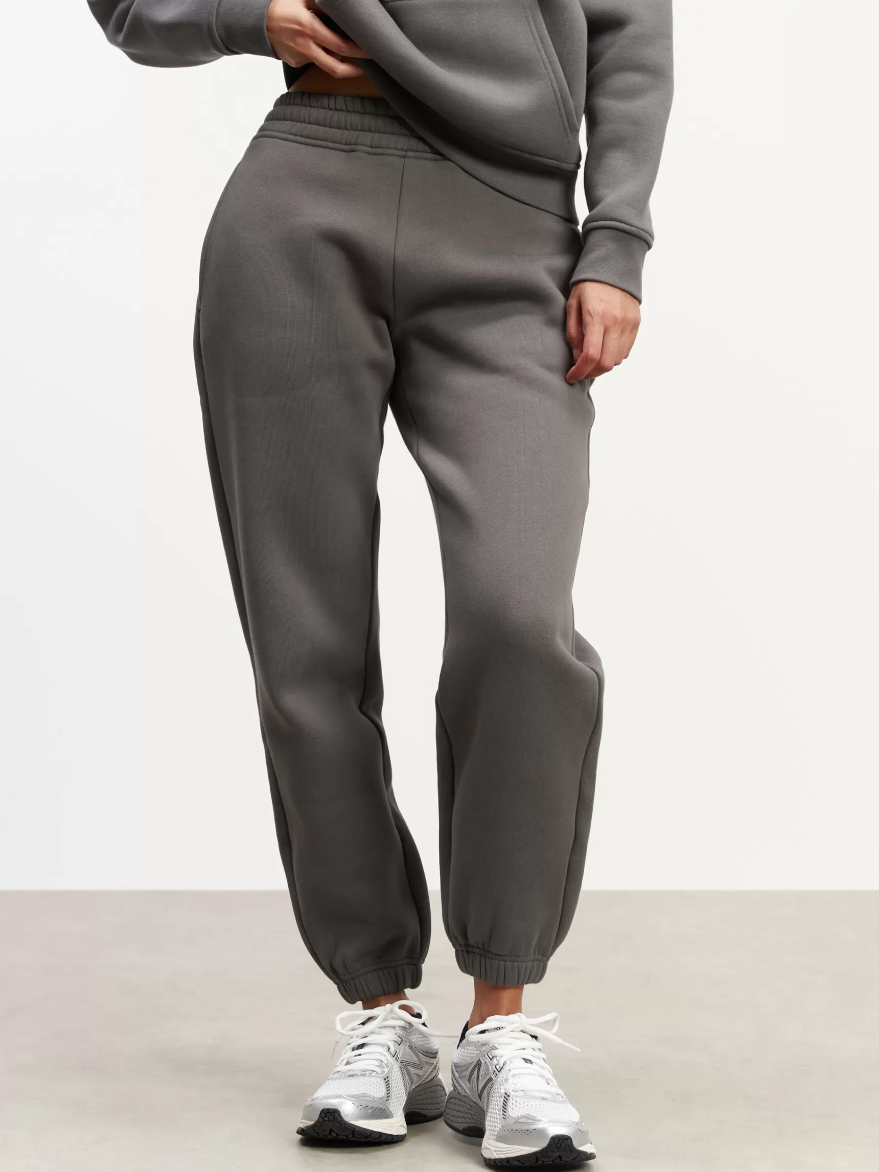 Best Sale ARNE Womens Relaxed Cuffed Jogger - Grey